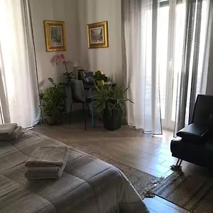 Appartamento Trinità Centre Aeroporto di Catania Fontana Rossa